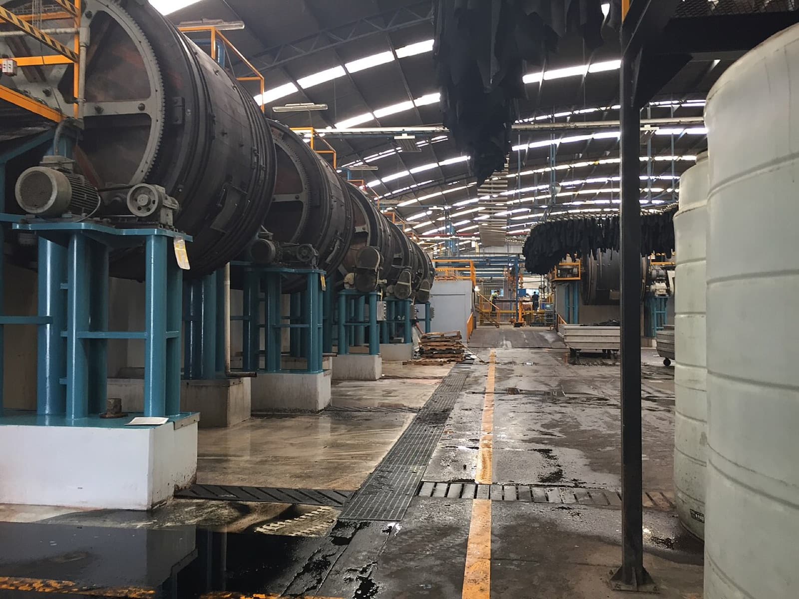 Leather Tanning Compliance: REACH & ZDHC Standards Explained